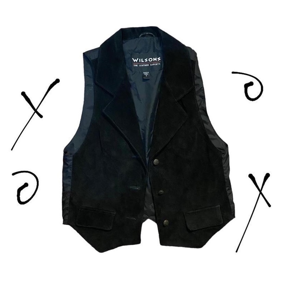 Vintage Wilson’s Leather Vest ⋆｡‧₊°♱༺𓆩❦︎𓆪༻♱༉‧₊˚.